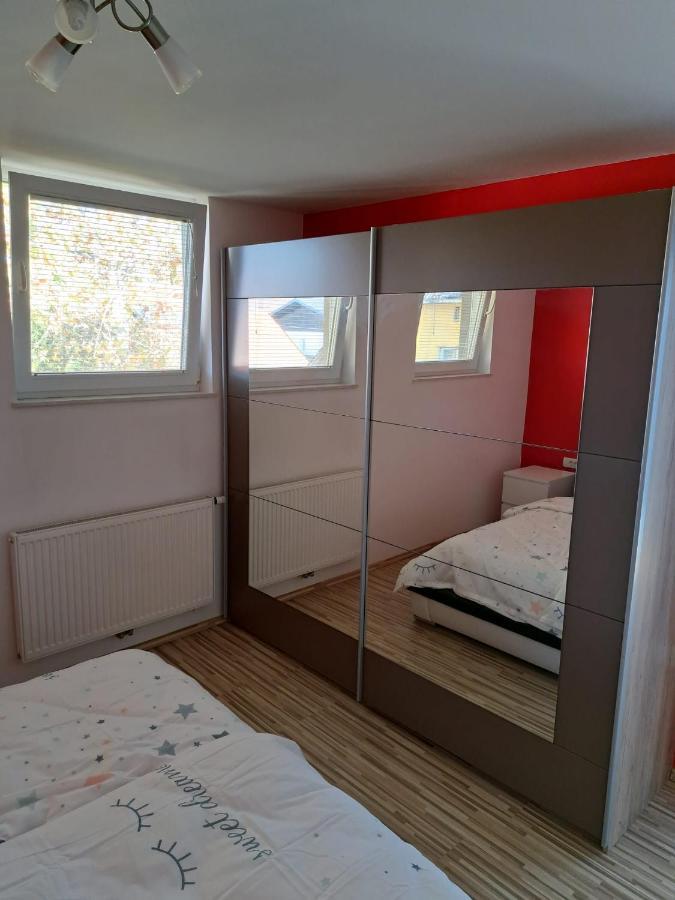 Apartma Jaka Ljubljana Buitenkant foto